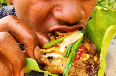 Talent Chef - Amazing Cooking Method Cook Omelet with Chili Yummy Food Easy Recipe