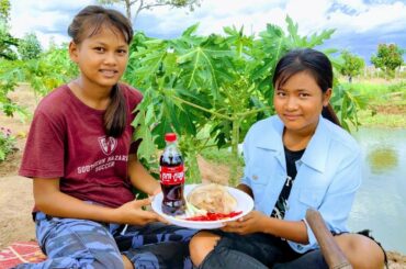 Survival Cooking Steam Pork Recipe with Coca Cola Eating with Chili Recipe