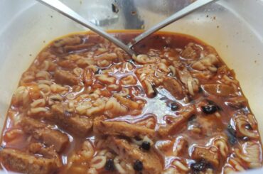 It's not pretty, but here's some of the Chorizo Ramen I've been making. Field Roast chorizo, habanero, Lao Gan Ma, and garlic.