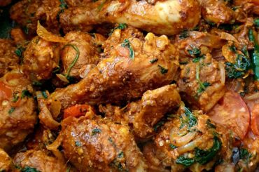 An Authentic Indian Chicken Gravy with Whole Spices and Herbs