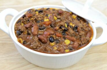 DELICIOUS CHILI RECIPE | HOW TO MAKE HOMEMADE BEEF CHILI