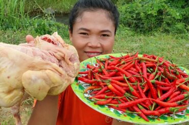 Cooking chicken with chili -  eating  delicious