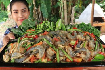 How to make shrimp salad with chili recipe