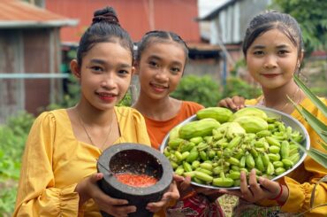 Good eating - very bitter spicy salt chili.