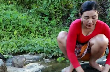 Cooking Oyster with red chili recipe eating delicious