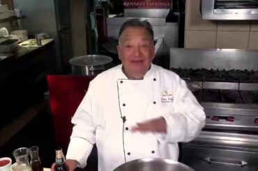 Chef Freddy combines beer, coffee and coco to make beef chili.mp4