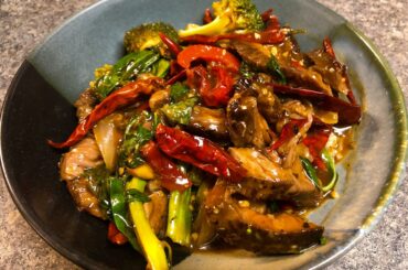 Pad Gra Pow (Thai Basil Beef)
