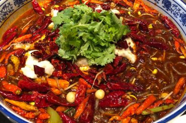 Sichuan Boiled Fish (水煮鱼）