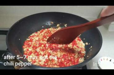 HOW TO MAKE CHILI GARLIC OIL