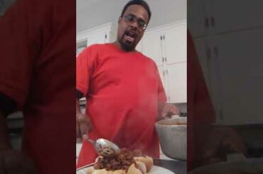 How to make chili cheese dogs big Frank Style