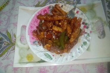 Chili patato recipe l cook with priti dawar