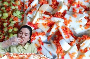 Make Chili Salt Eat with Sour Fruit Recipe - Cooking With Davy