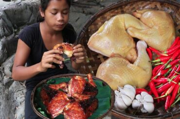 Yummy Cook Chicken thighs spicy with Chili