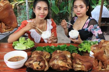 Cooking pork belly recipe with chili sauce