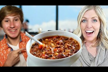 We Made Walt Disney's Chili at Home with Six Sisters Stuff!