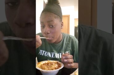 Mya eat the homemade chili