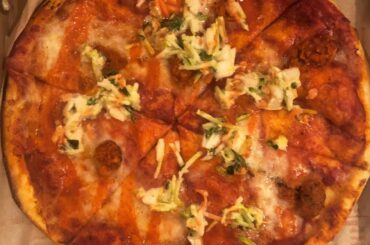 Tonight I tried Blaze Pizza’s new “Blazin’ Hot Chicken” pizza (red sauce, mozzarella, ghost pepper chicken meatballs, scorpion pepper power greens slaw, Frank’s Red Hot drizzle)