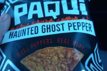 Went to 711 for a one chip challenge, they didnt have it. Buuuut i got a bag of haunted ghost pepper!