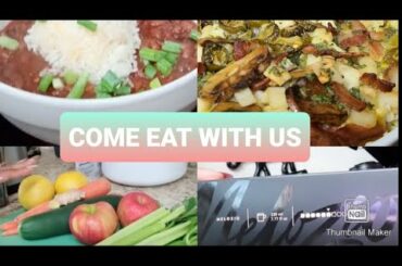 WE ARE MAKING VEGAN CHILI AND STILL JUICING! || HELEN H