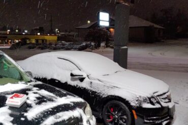 4 a.m. chili dogs and snow