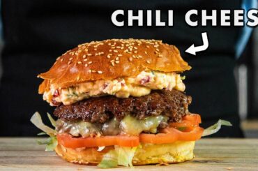 MAKING A PERFECT CHILI CHEESE BURGER AT HOME