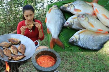 Amazing cooking fish roasted with chili sauce recipe - Amazing video