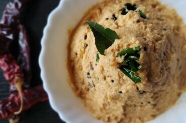 Red Chili Coconut Chutney for Idli and Dosa | Coconut Chutney recipe