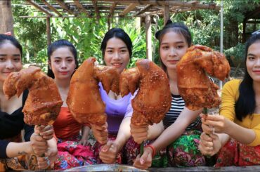 Amazing cooking pork leg roasted with chili sauce recipe in my family