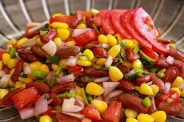 Easy Salad Recipe: Sweetcorn, onion, peanut, tomato,leaves and chili| Sweetcorn chaat