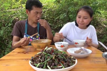 Spicy Snail with Chili recipes by Little Chef