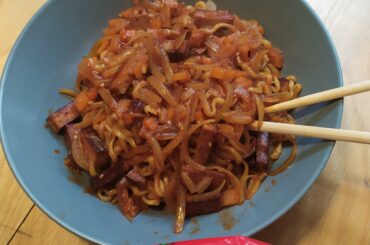 2x spicy w/onions, carrots and tofu