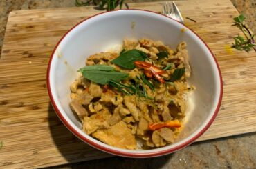 Thai Penang Curry chicken (curry paste made from scratch using 40grams of dried Thai chilli...delicious with a major sweat)