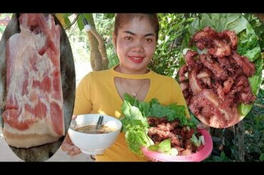 Amazing cooking Crispy Pork Belly With Chili sause Recipe