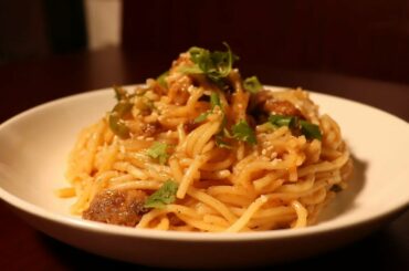 Spicy Chicken Chilli Spaghetti| How to make Chicken Chili Spaghetti | Spaghetti Recipe  [URDU/HINDI]