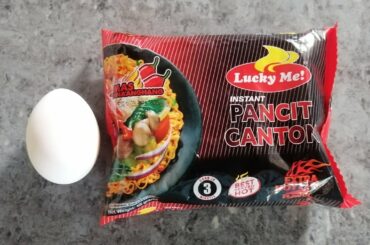 HOW TO COOK PANCIT CANTON EXTRA HOT CHILI WITH EGG | QUICK AND EASY | JOHN-REL HORTILANO