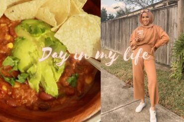 Day in my life-making tiktoks, chili recipe, starbucks drink