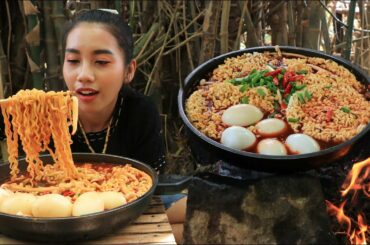 Amazing cooking noodle soup with egg and chili sauce recipe - Amazing video