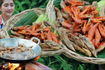 Amazing chicken wing cooking chili sauce | Eating delicious chicken wing