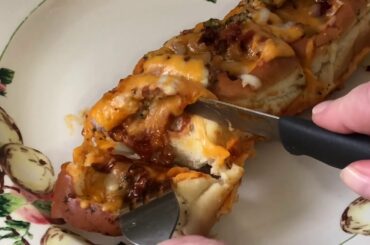 Garlic Chili Buns Recipe