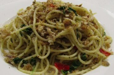 Spaghetti with Sardines and Chili
