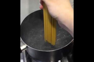 My easy chili garlic prawn pasta recipe