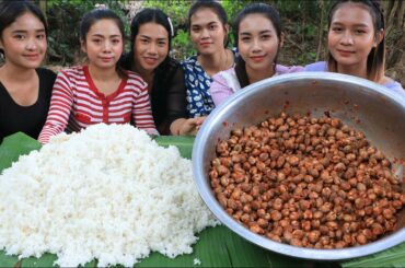 Yummy cooking blood cockle with chili and rice recipe in my family