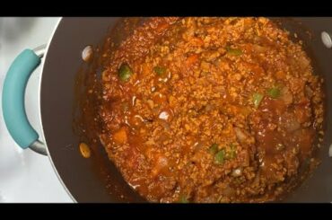 KELS KITCHEN PRESENTS: SUPER QUICK & EASY VEGAN CHILI