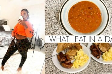 WHAT I EAT IN A DAY | EASY CROCKPOT CHILI RECIPE