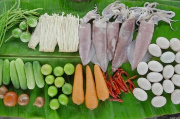 Dee[p Fried Big Octopus with Egg - Cooking Octopus with Chili Sauce Recipe