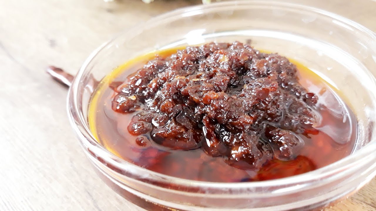 Thai Chili Paste/Chili Jam recipe(Nam Prikpao)/Tasty Food. Chili Chili