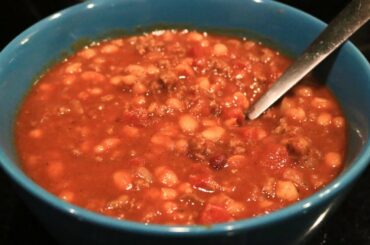 EASY and delicious chili recipe!