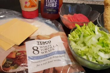 Homemade Chili and Peri-Peri Mayonnaise Wraps/Simple and Quick Recipe/Jeanette's Lifestyle