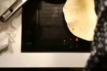 A video of me making my regular egg/tortilla snack.