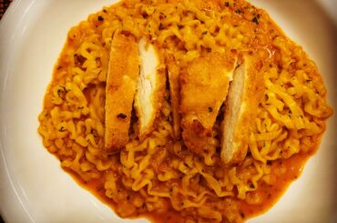 Buldak Carbonara with Fried Chicken